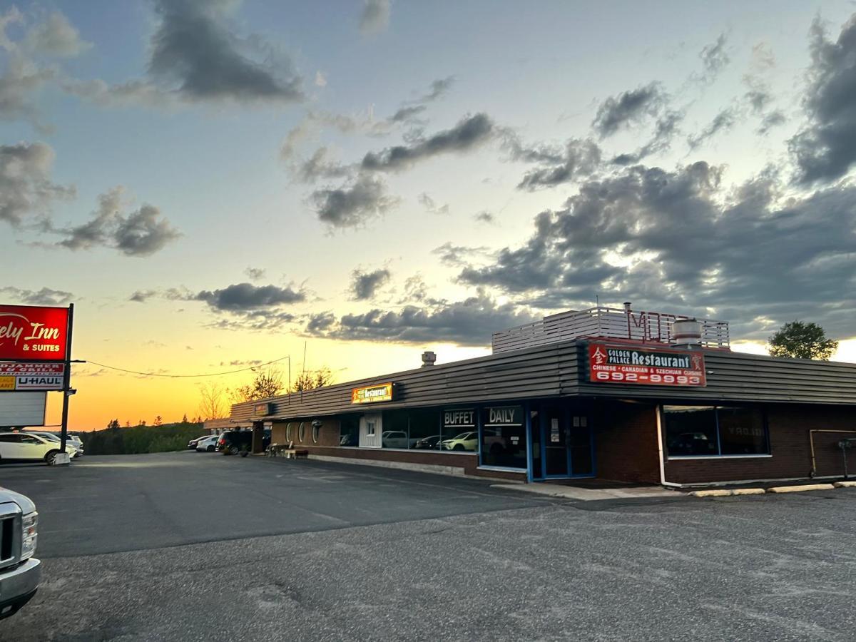 Lively Inn And Suites - Sudbury Naughton Exterior photo